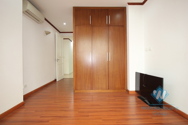 Unfurnished Ciputra apartment for rent in P Tower